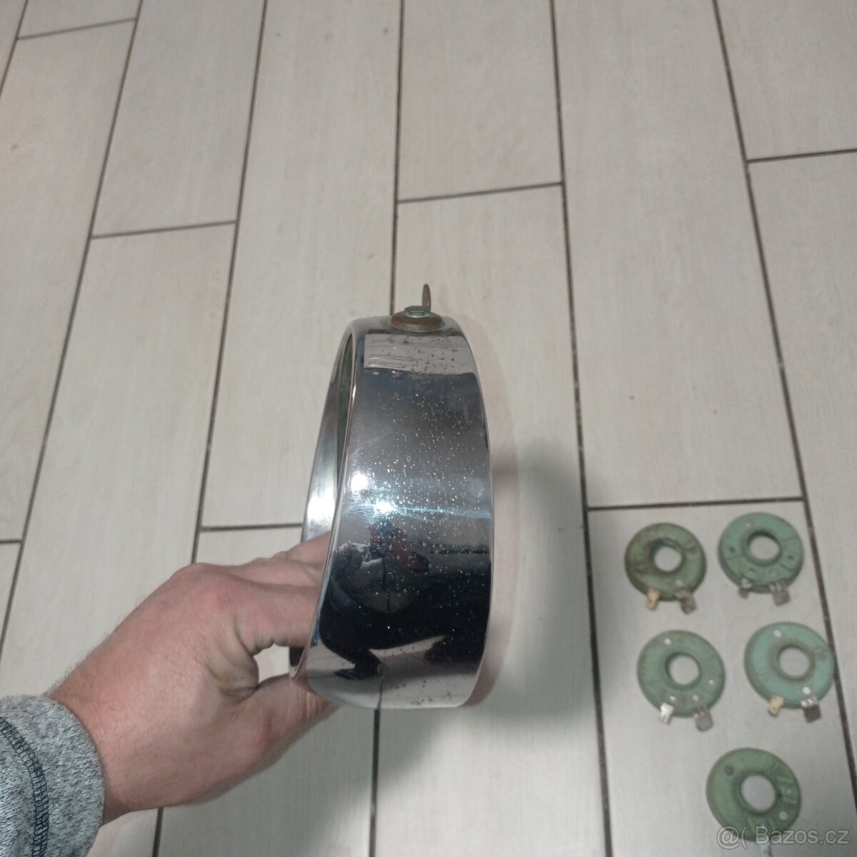 Škoda Octavia Felicia Spartak světlo patice objímka veterán - 4