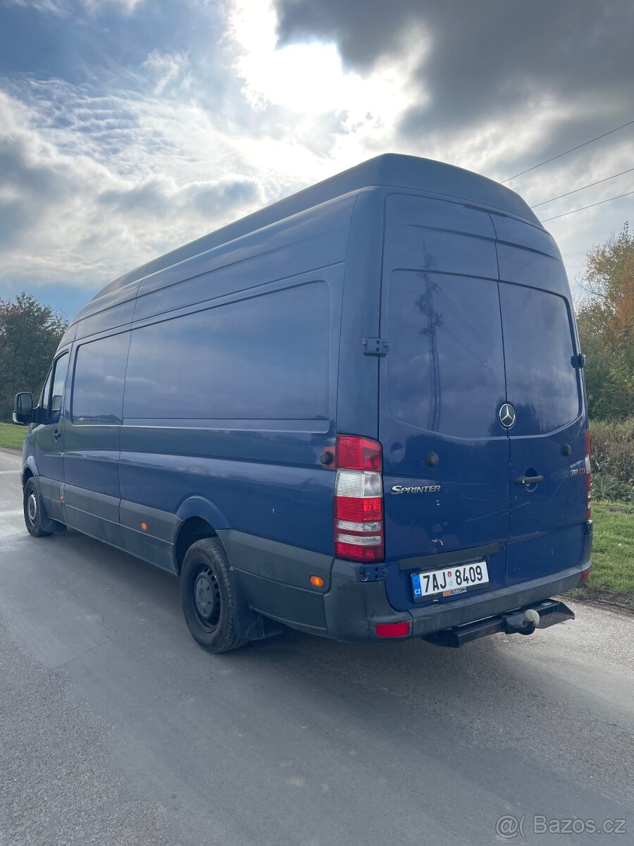 Mercedes benz sprinter 318CDI 3L V6 - 4