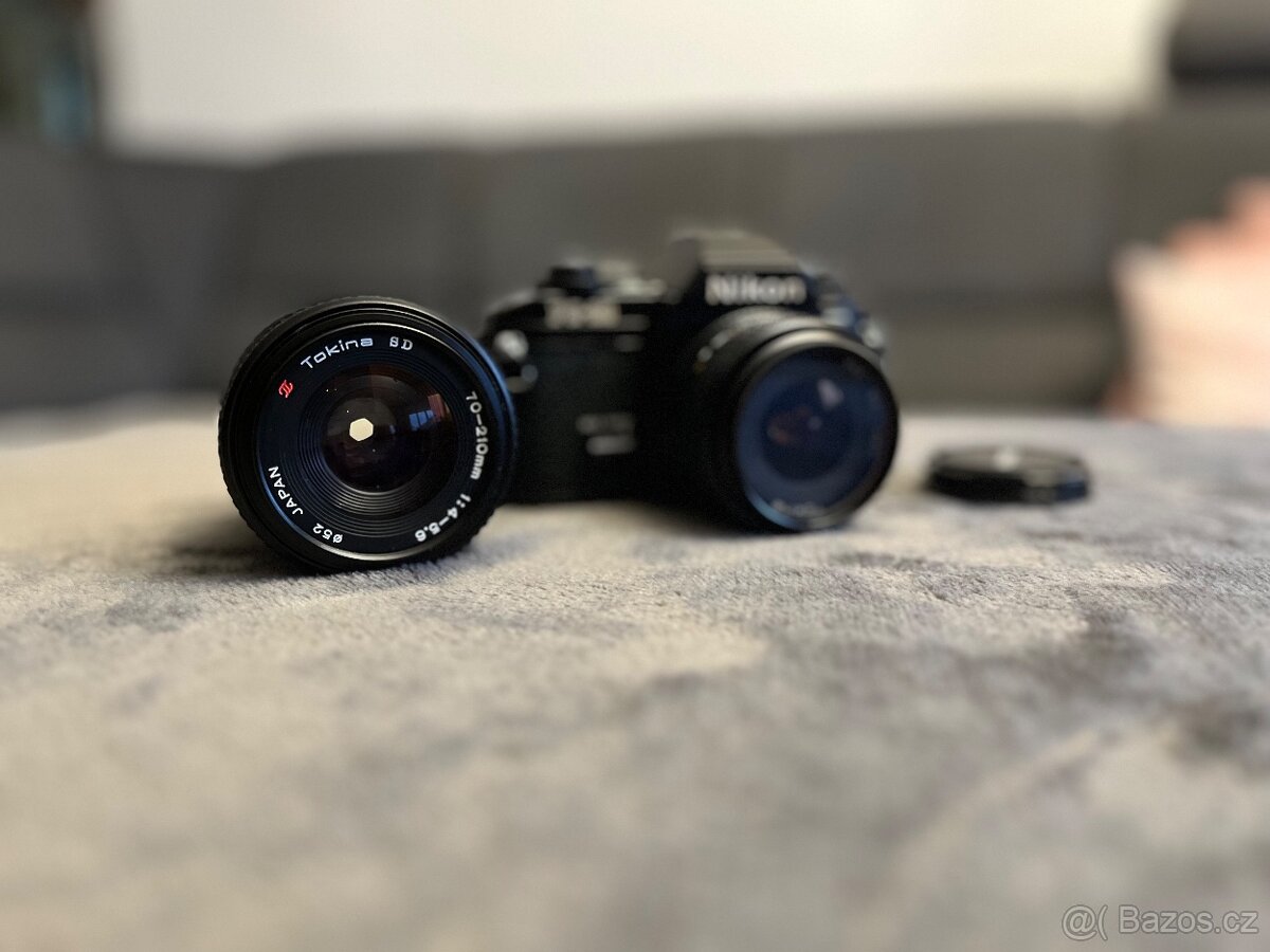 Nikon FG-20 + Tokina 28mm f/2.8 + Tokina 70-210 - 4