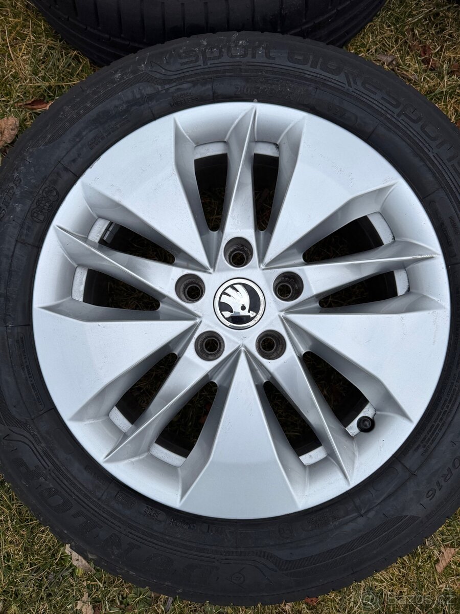 Originální Alu Škoda Octavia +letni pneu DUNLOP 205/60 R16 - 4