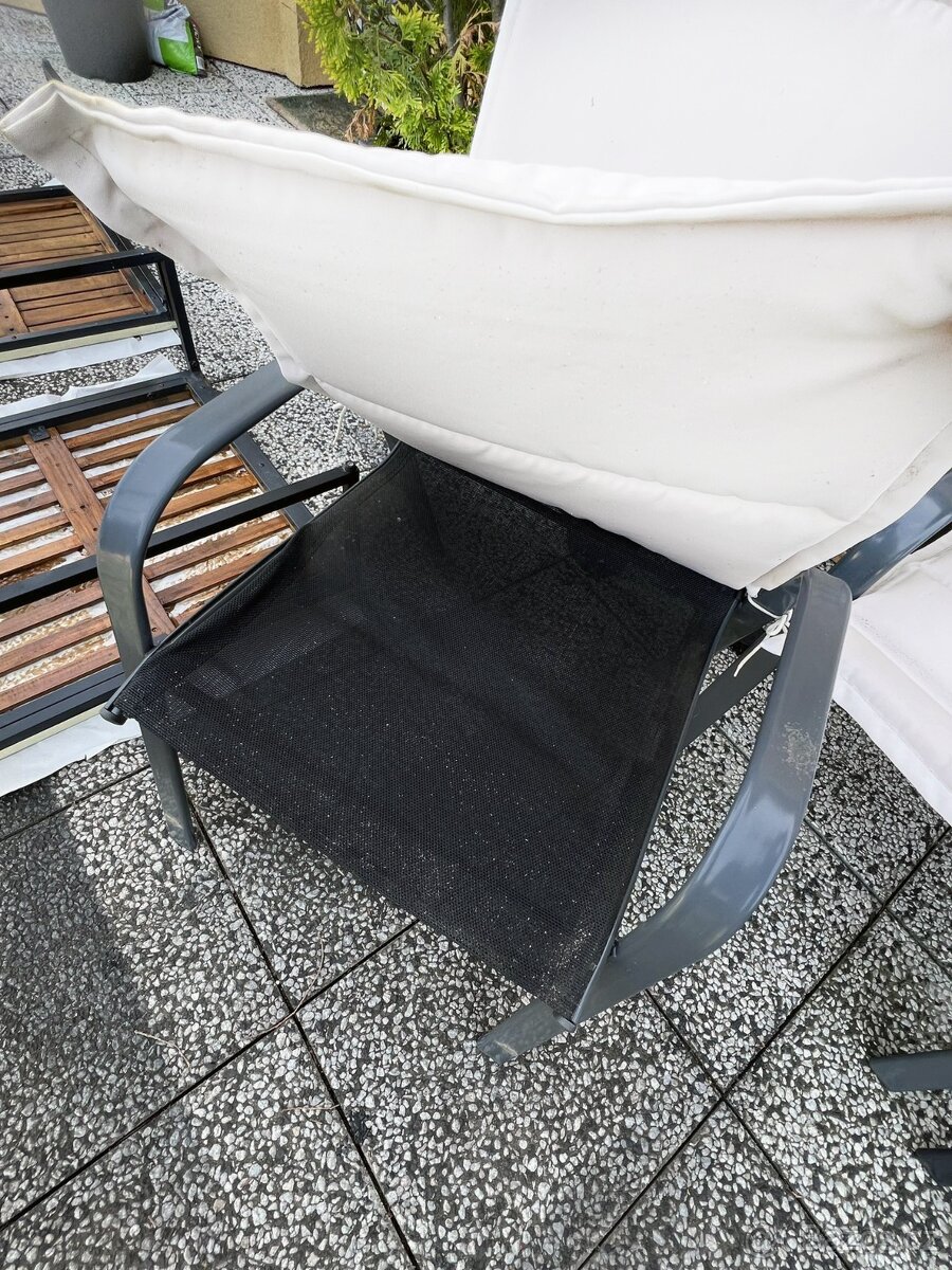 3 balkonové/zahradní židle s potahy - 4