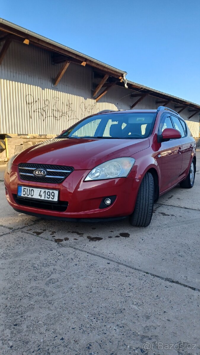 Kia ceed 1.6 crdi - 4