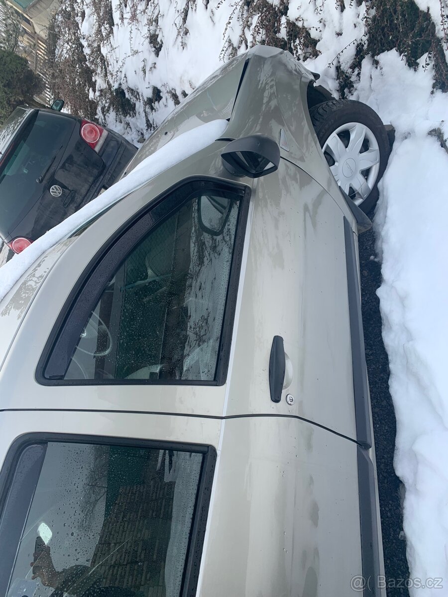 Dacia Sandero 1.4mpi - 4