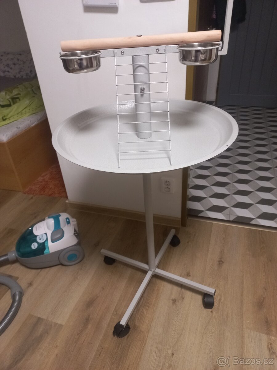 Stojan pro papoušky jako nový. - 4