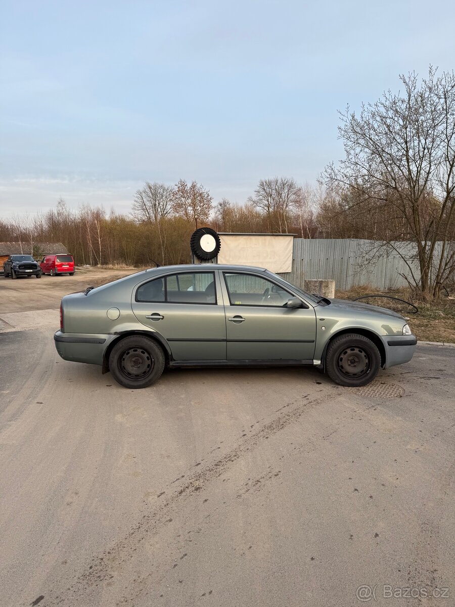 Škoda Octavia 1 1.9TDi 81kw - 4