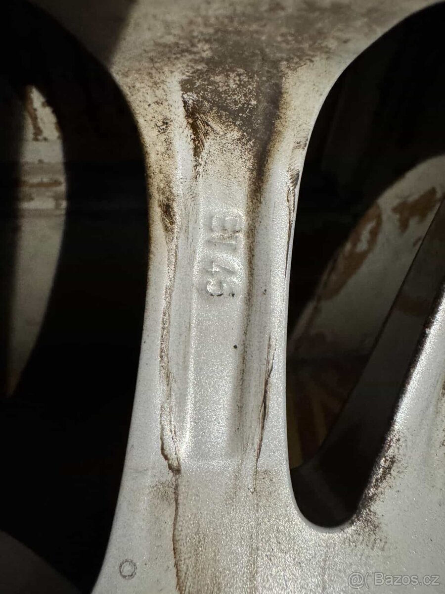 Prodám kola Ford - 4