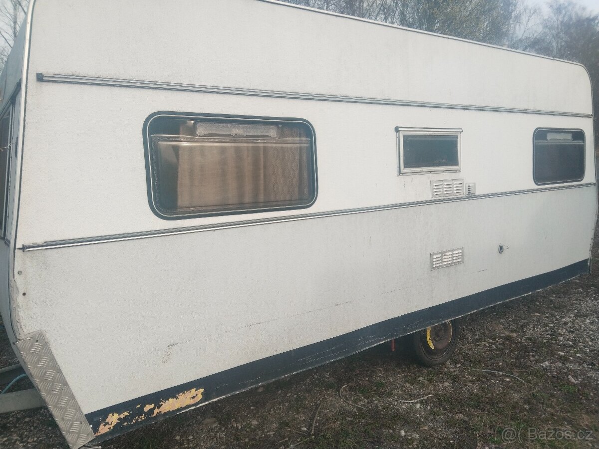Karavan - 4