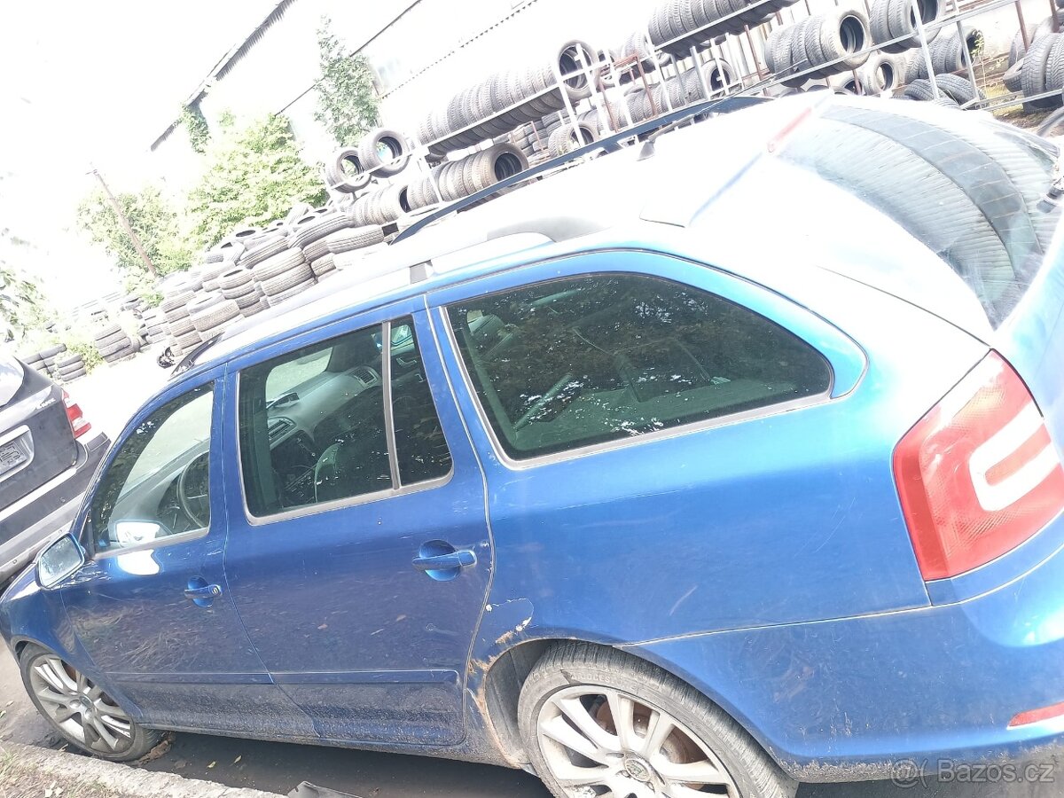 ND - Octavia 2 RS - 4