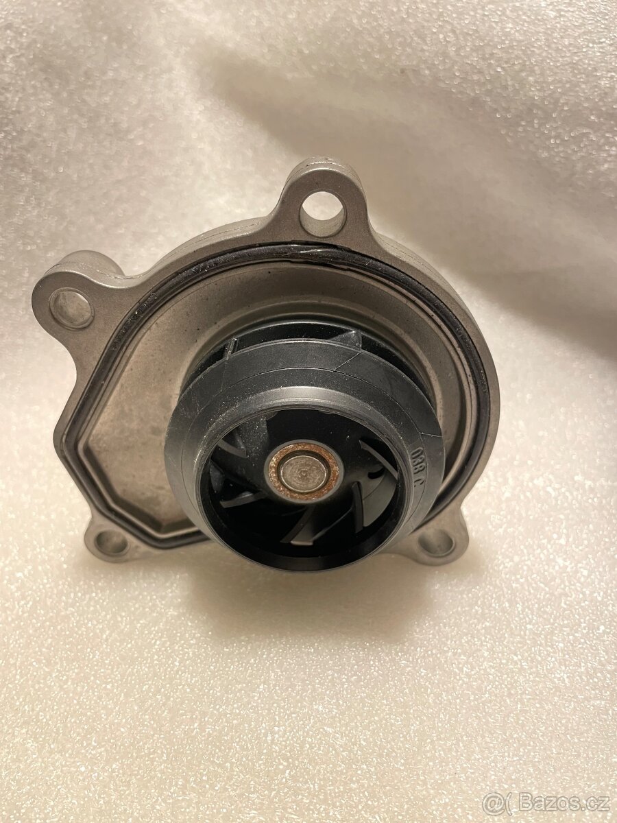 VODNÍ ČERPADLO ŠKODA - 047 121 005 - 4