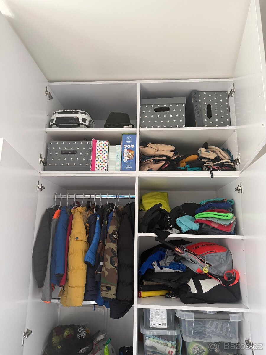 Šatní skříň - 4