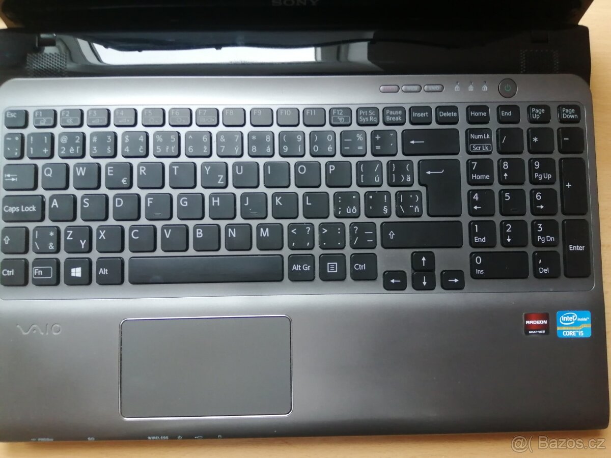 Sony VAIO SVE151E11M - 4