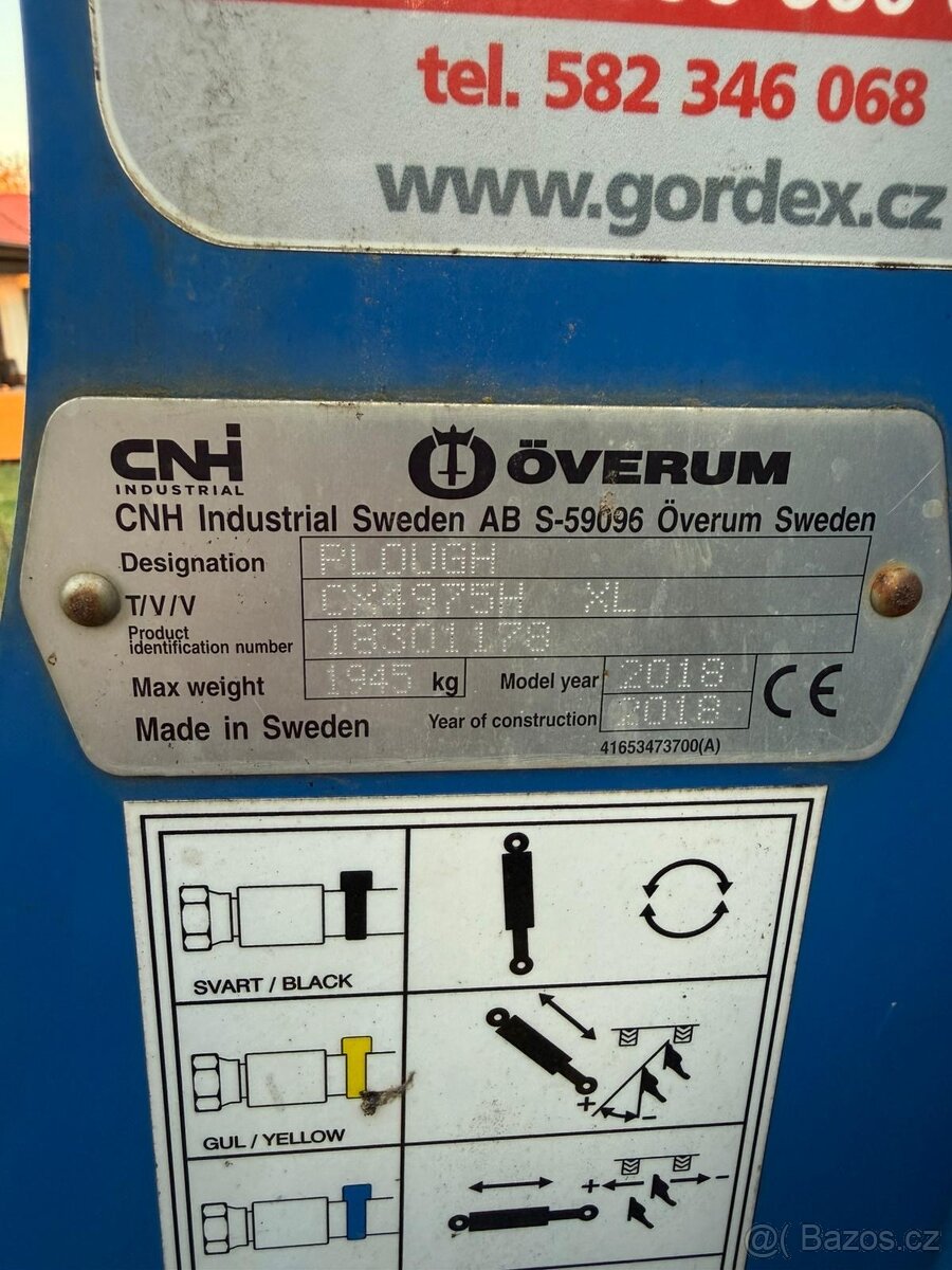Nesený pluh Överum CX 4975 H - 4