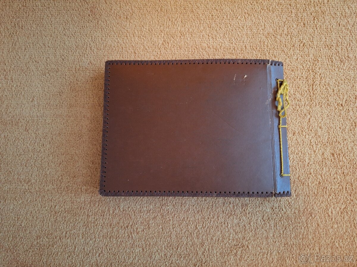 Staré kožené fotoalbum - 4