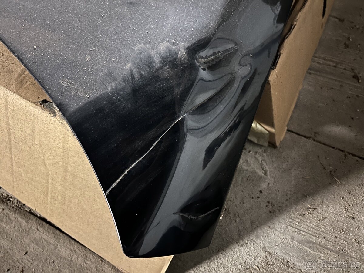 Kapota BMW (E90/E91) 08-12 - 4