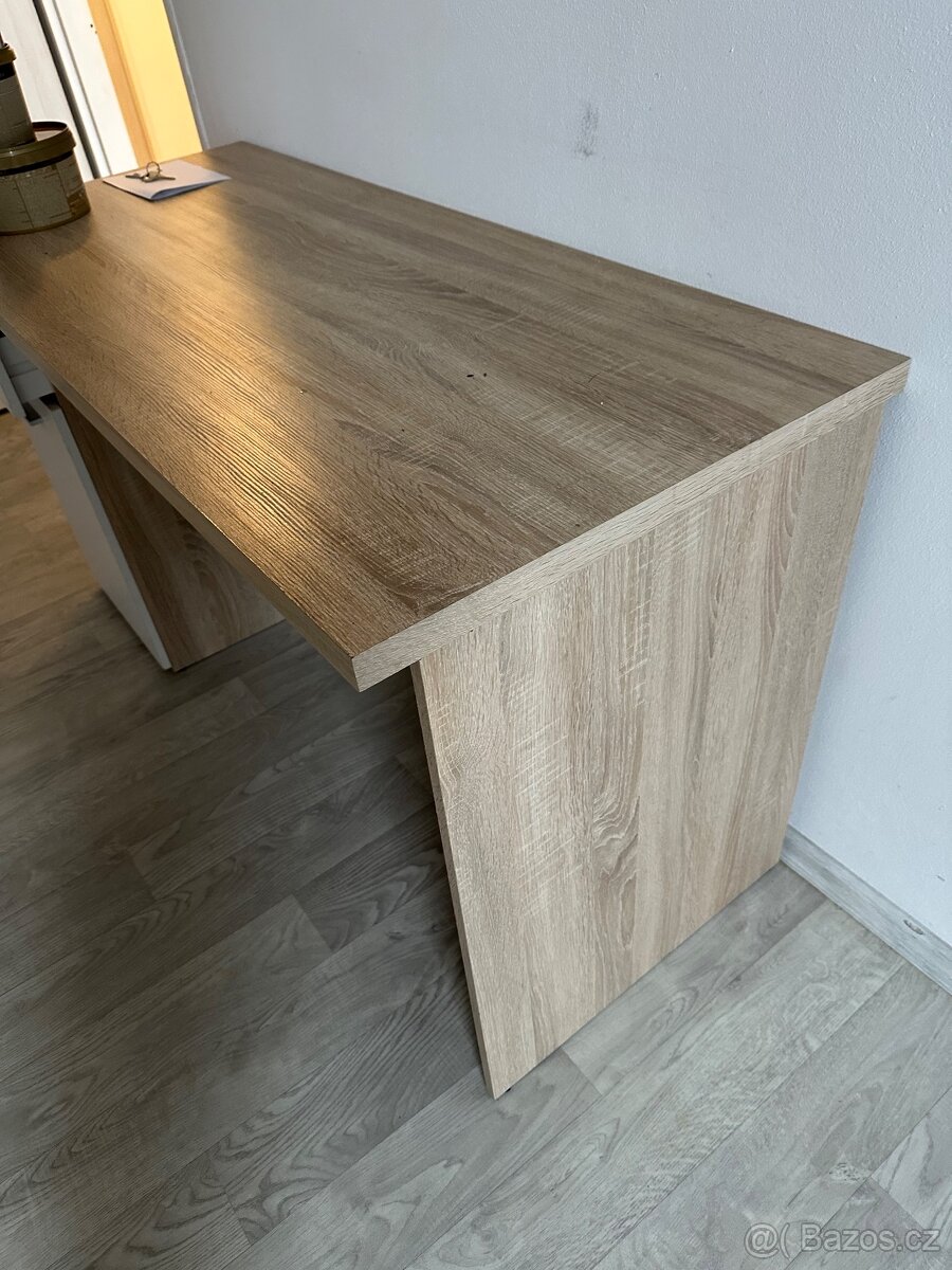 Kancelářský stůl světlý - 4