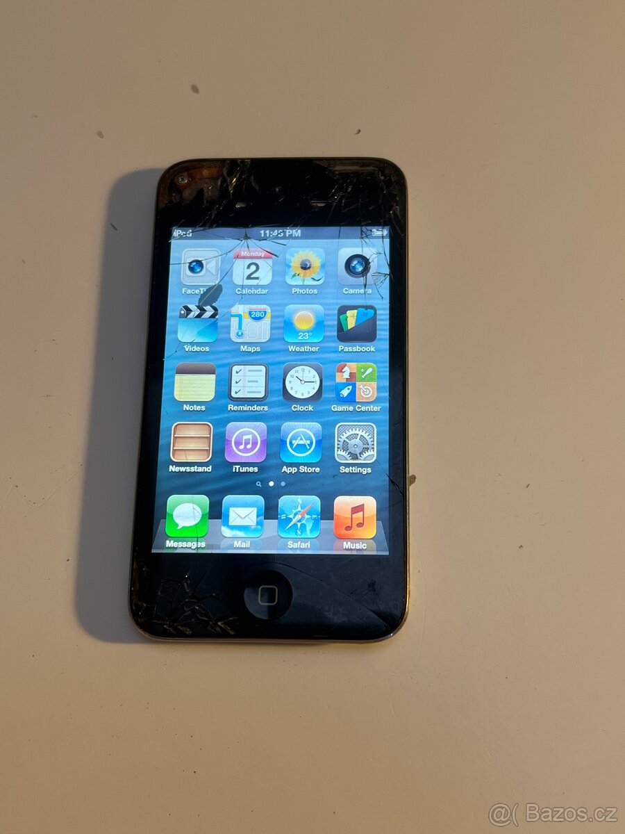 iPod Touch 4 32gb v Spatnem stavu - 4