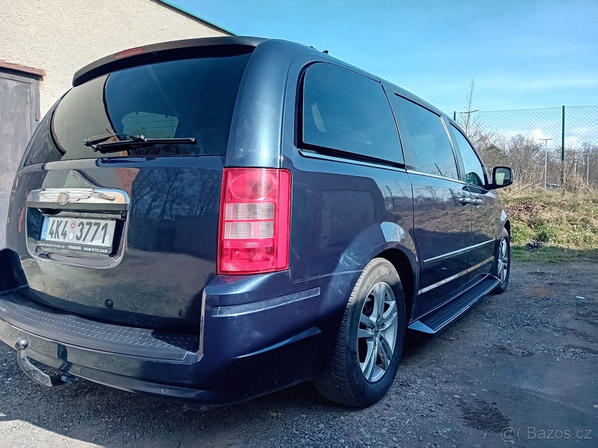Chrysler Grand Voyager - 4