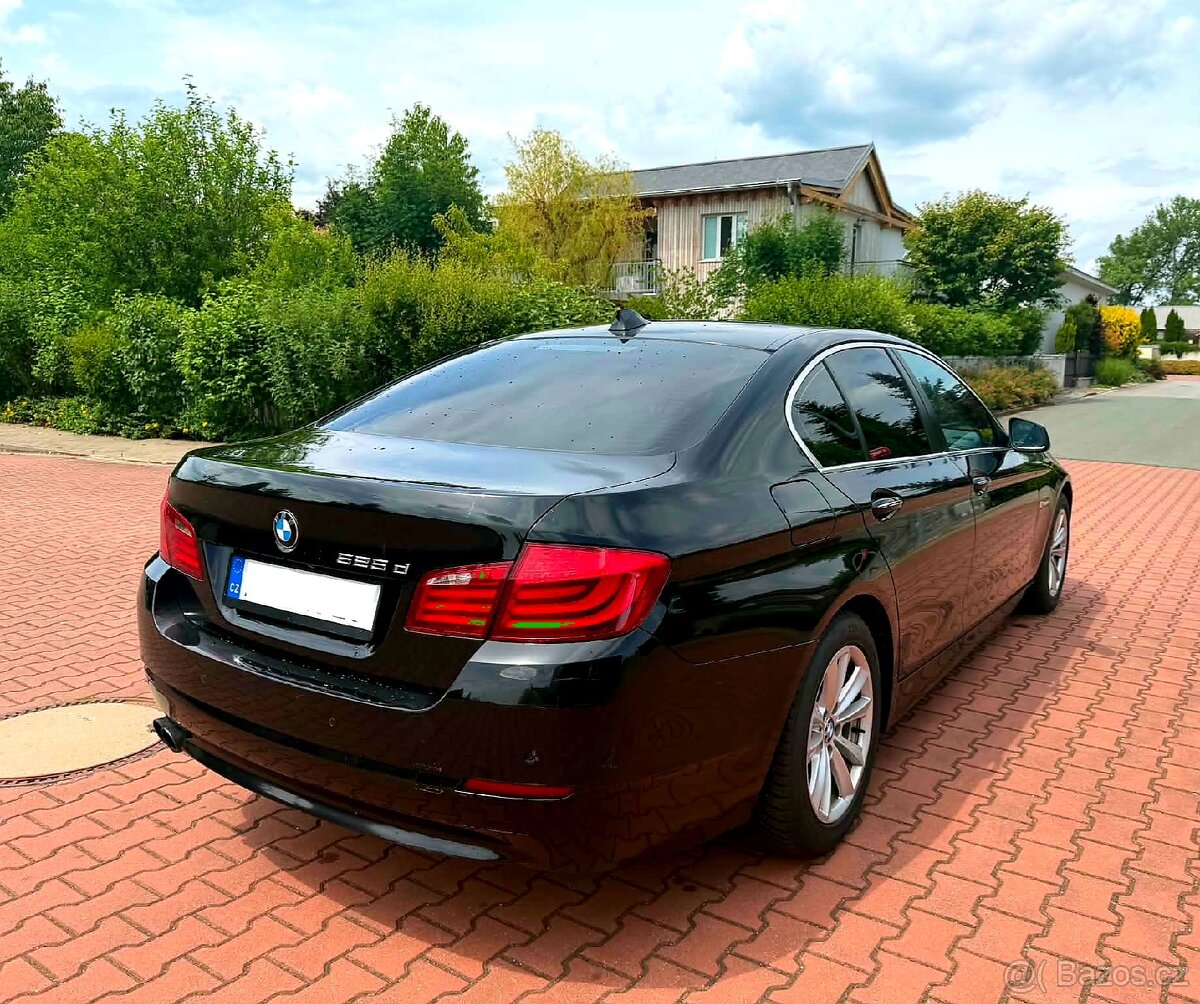 Prodám Bmw F10 3 0 X-DRIVE r.v.2012 - 4