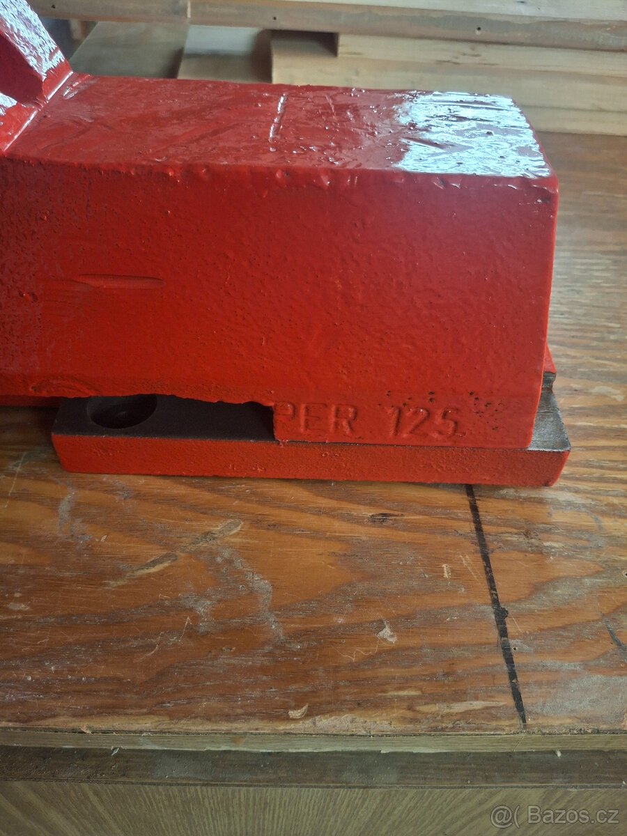 Svěrák Kasper 125 - 4