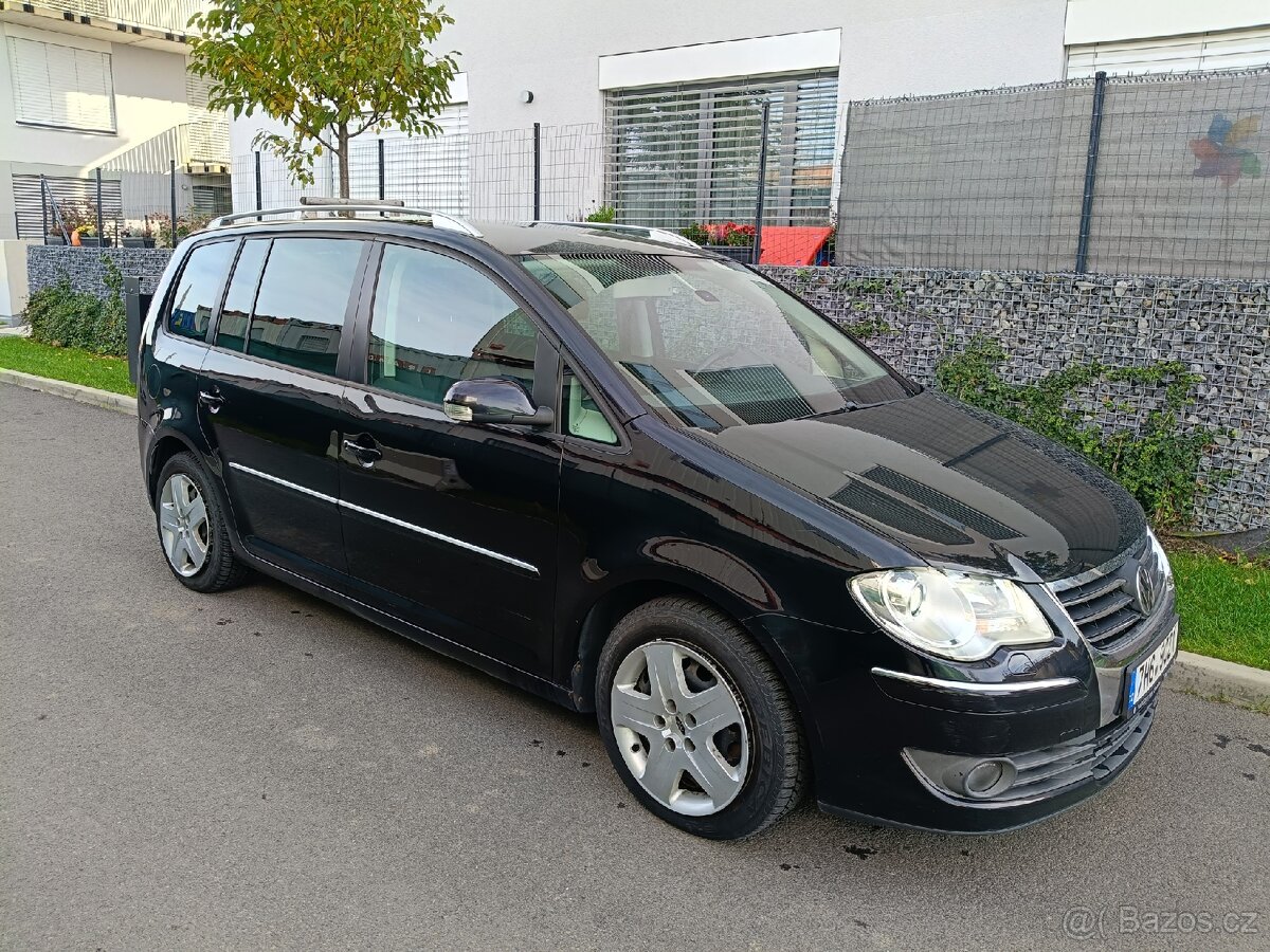 VW TOURAN 2.0TDI AUTOMAT STK - 4