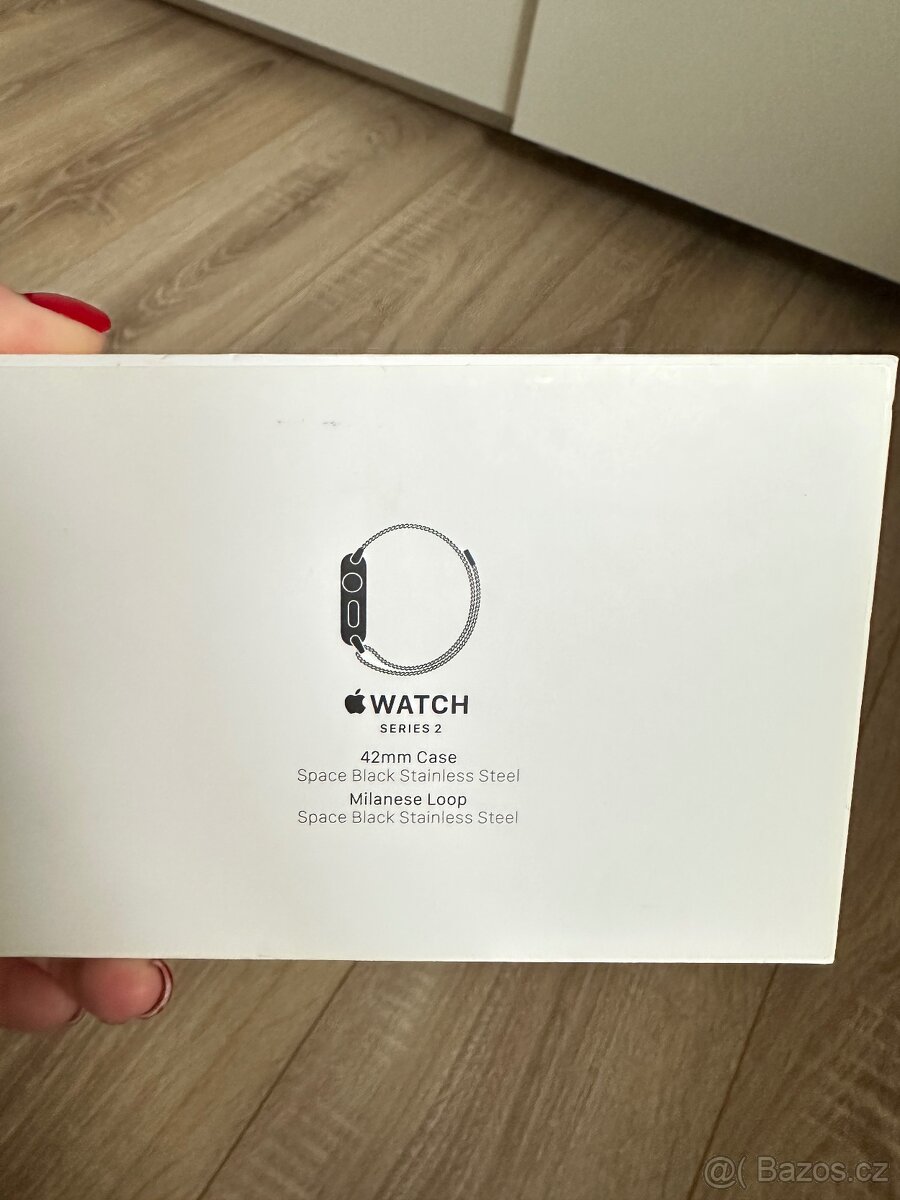 Apple Watch 5 - 4