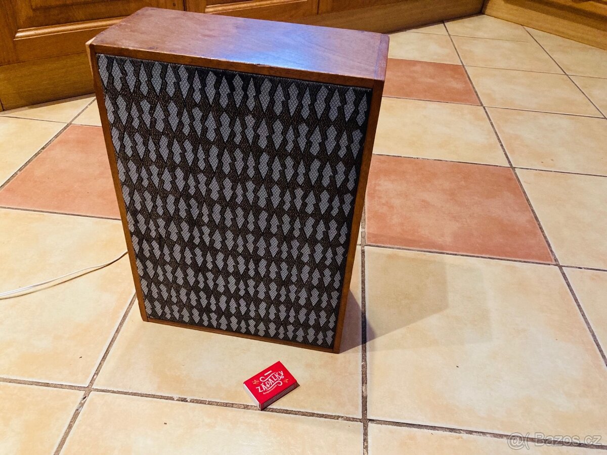 Retro poklad – Tesla Diamant K203 Stereo (cca 1980–83) - 4