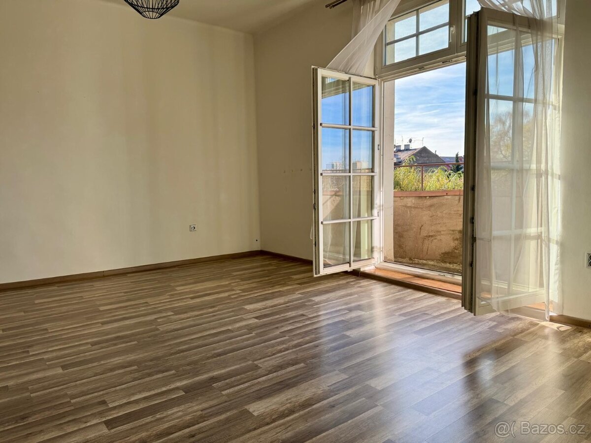 Pronájem bytu 3+1 106m2 - 4