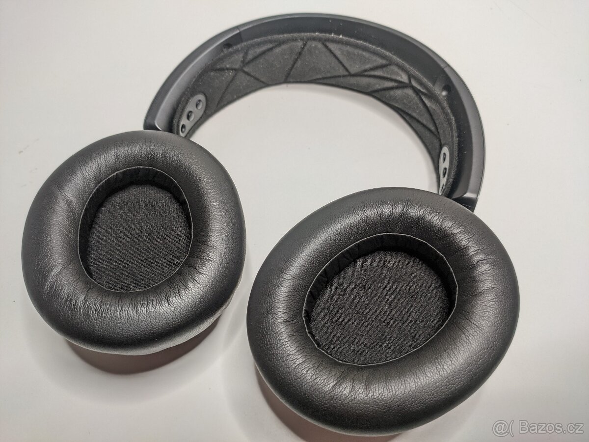 Bezdrátová sluchátka Steelseries arctis nova pro - 4