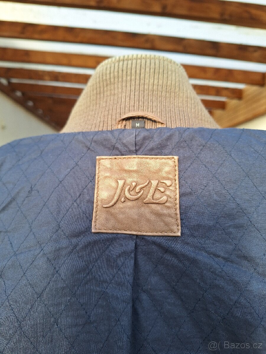 DÁMSKÁ KOŽENÁ BUNDIČKA vel. M - 4