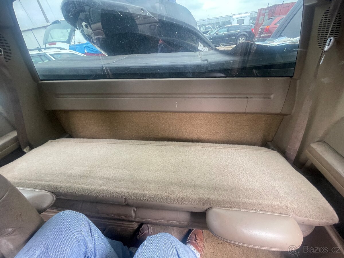 Chevy pick up 2500 gmc Chevrolet - 4