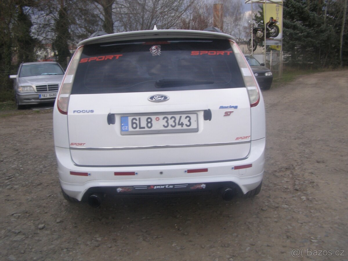 Ford Focus 1.6 - 4