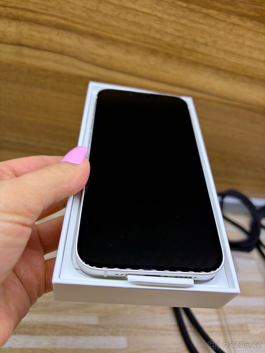 Iphone 13 - 4