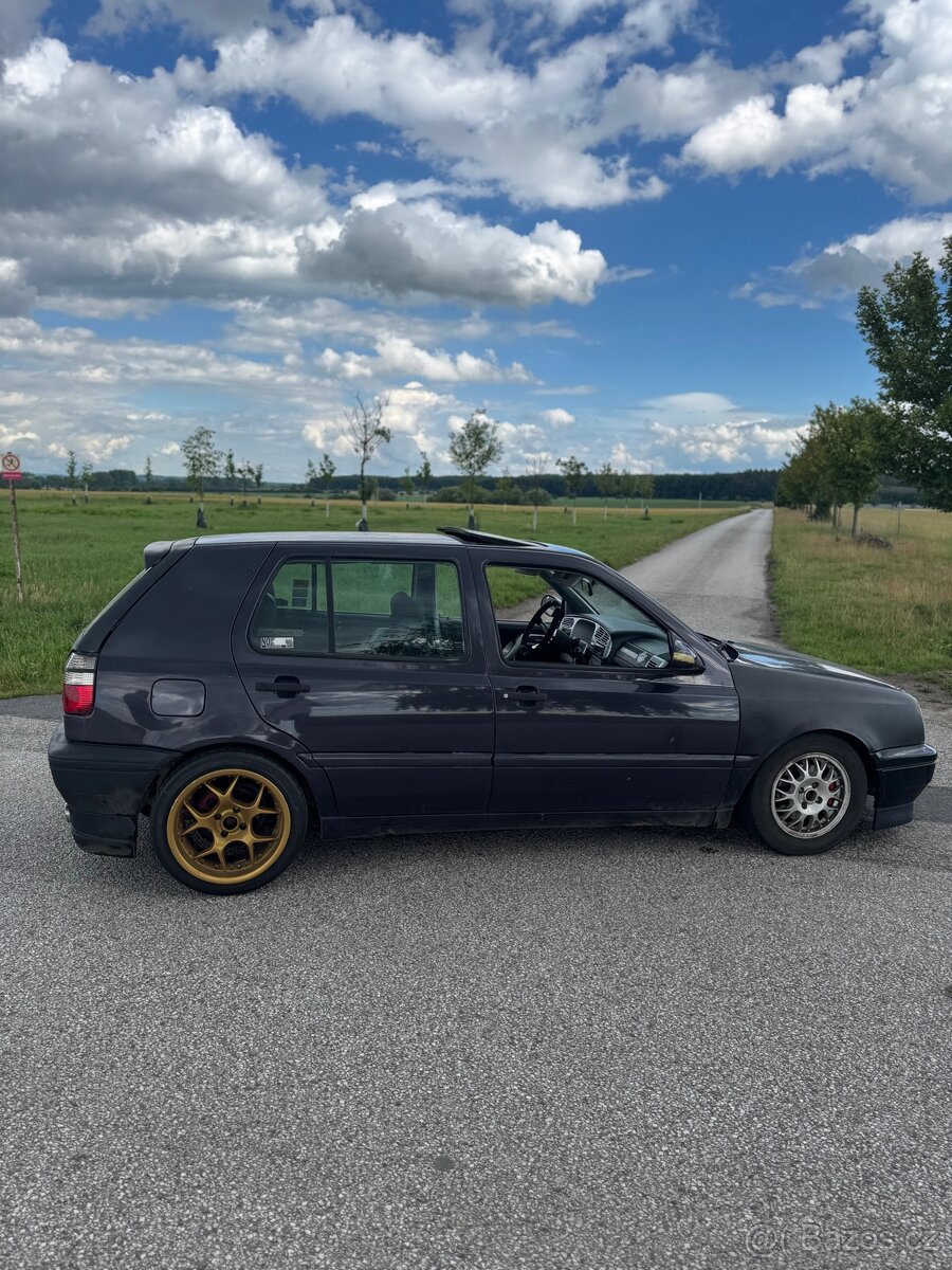 Golf III 1.8 66kw - 4