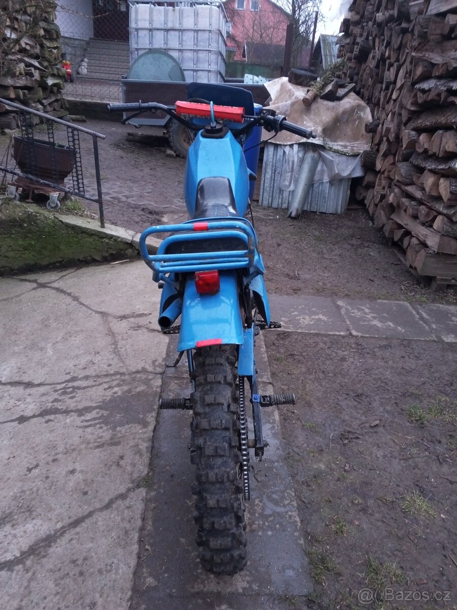 Domaděl z ČZ175