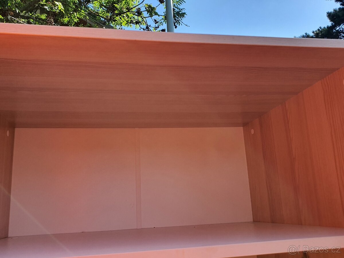 kvalitní šatní skříň, poslední kus DOPRAVA - 4