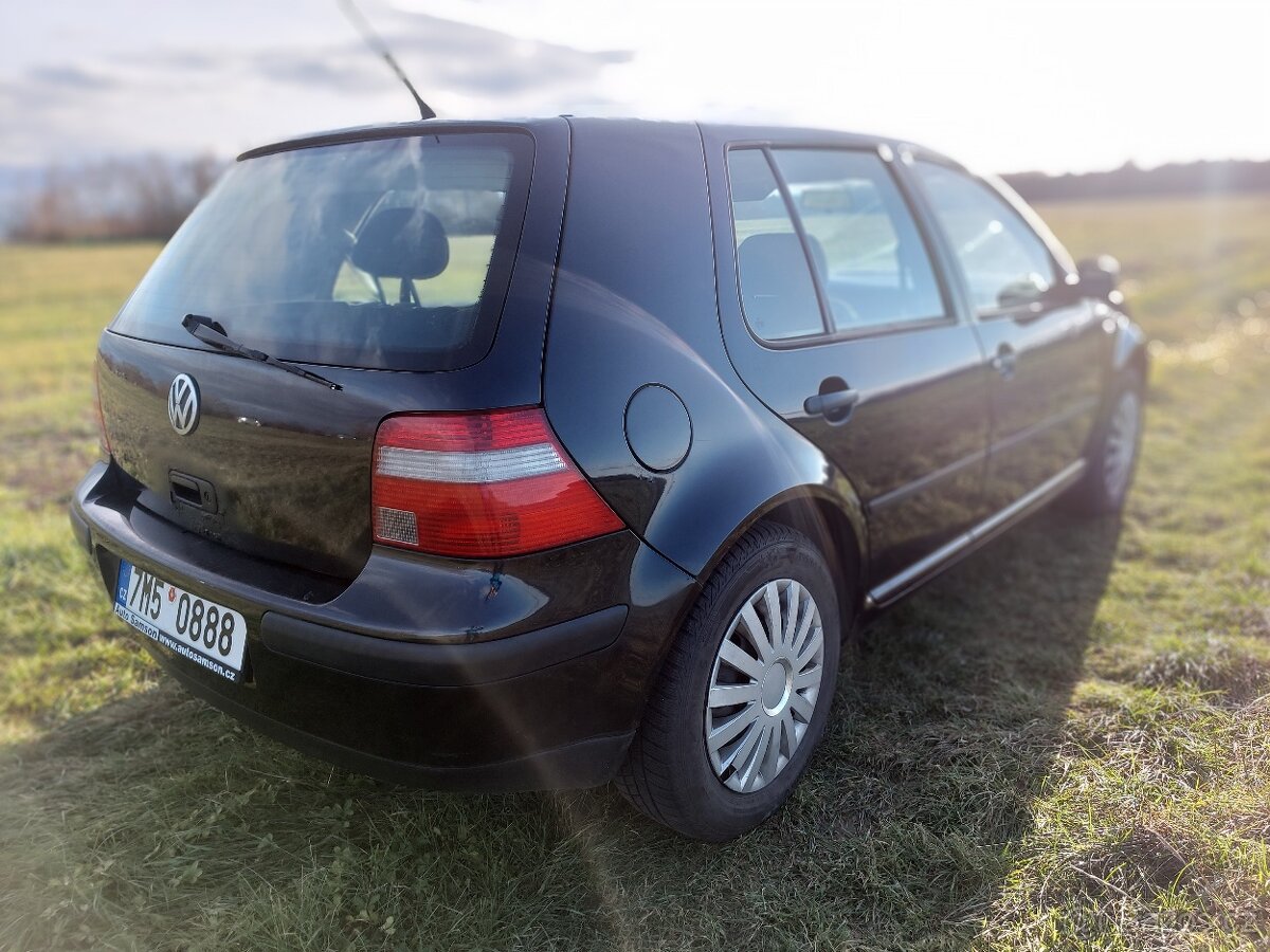 Volkswagen Golf 4 1,9TDi 66kW - 4