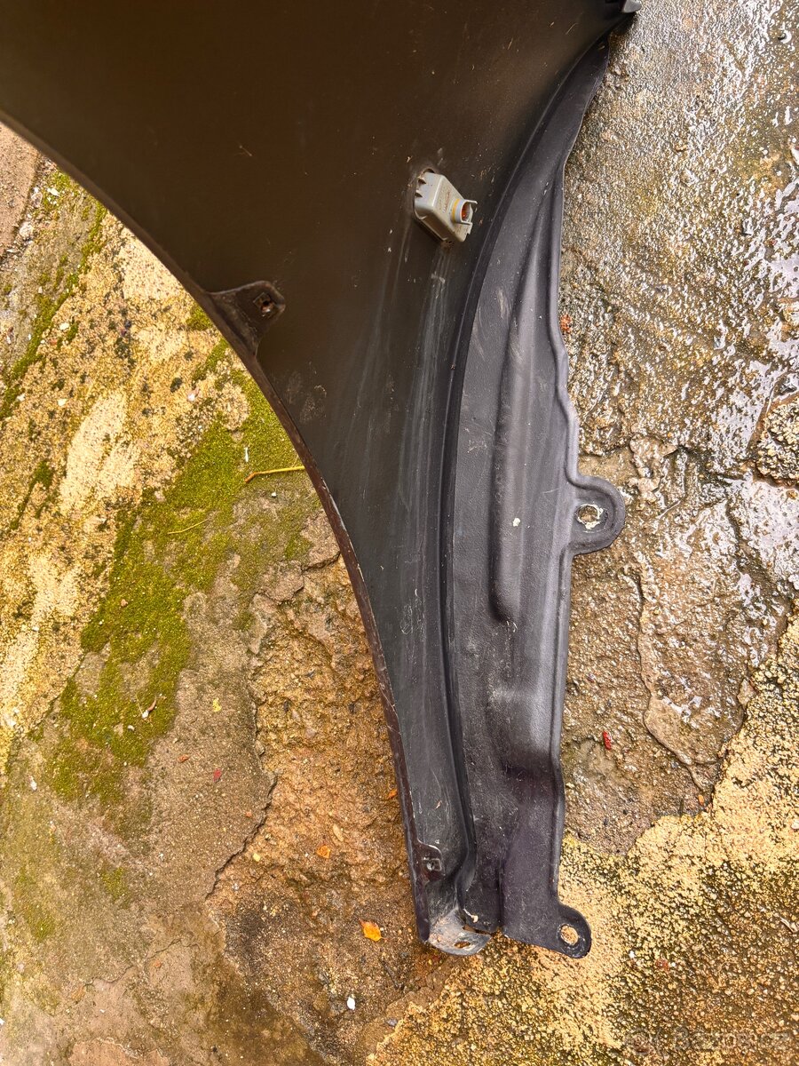 Blatniky VW Golf IV - 4