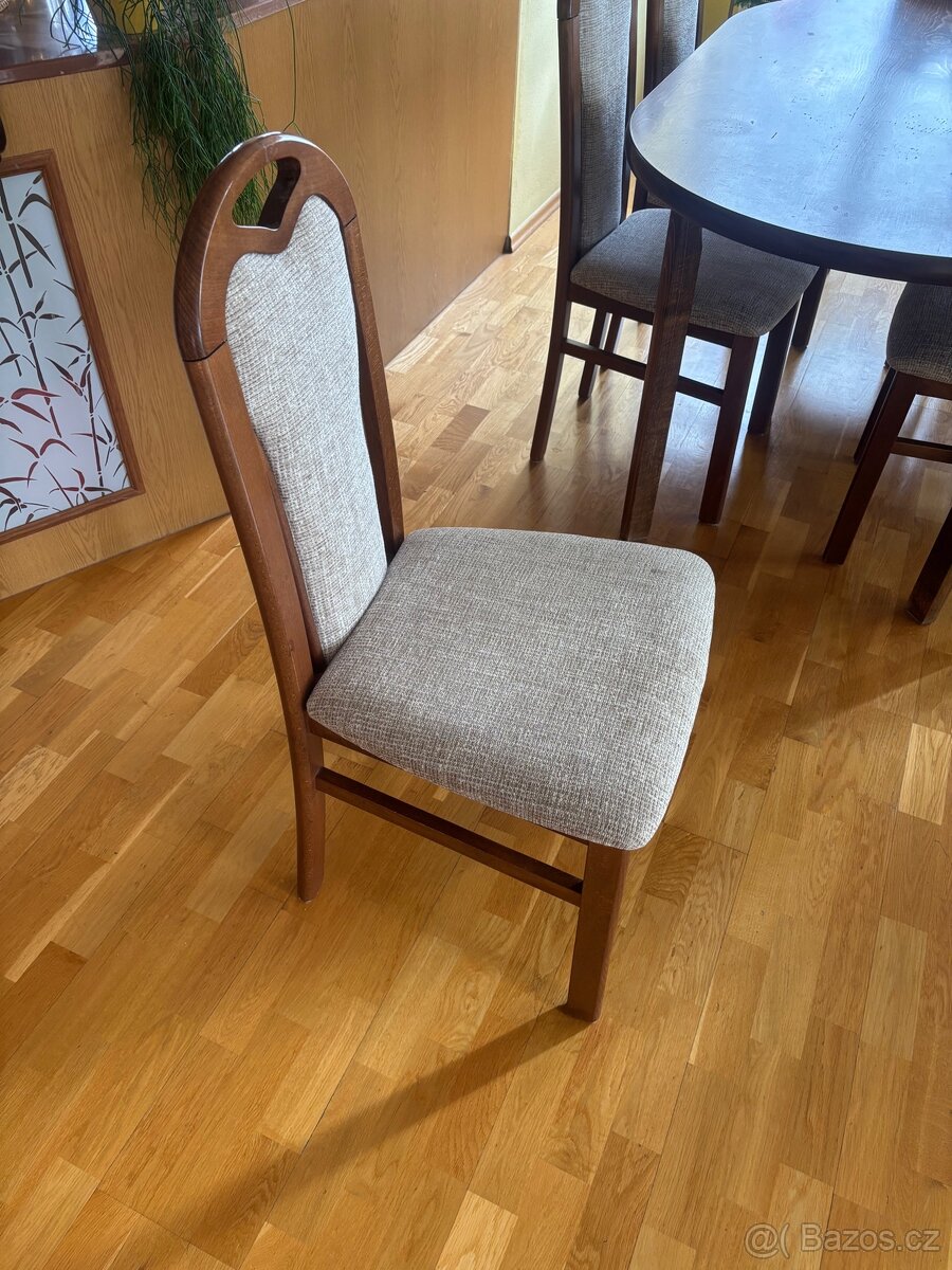 Jídelní stůl a židle - 4