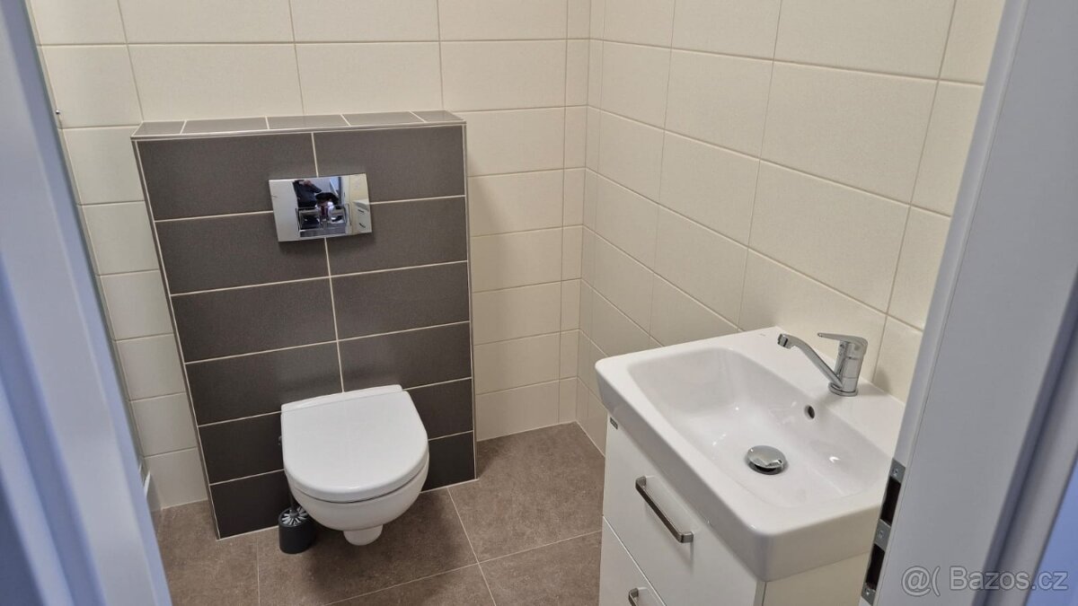 Pronájem bytu Sedlčany - 4