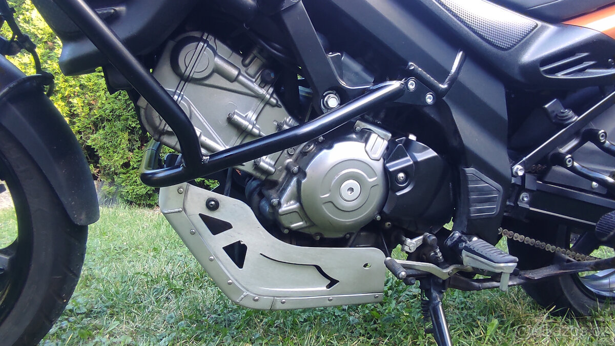 Suzuki V-Strom 650 - 4