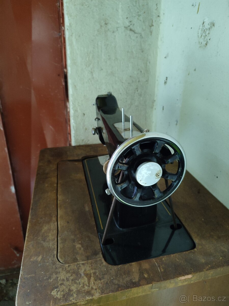 Šicí stroj Zetina - 4