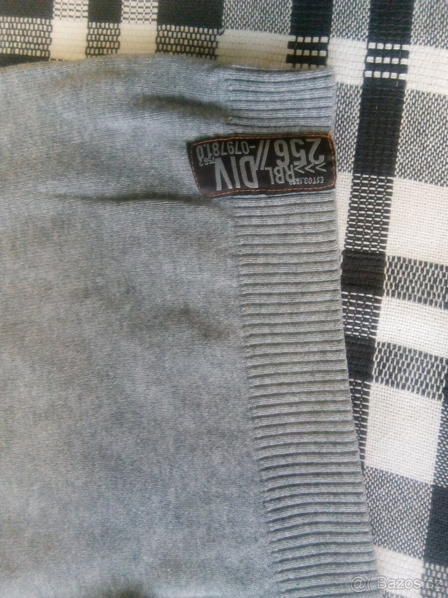 Dětský svetřík 110 - 4