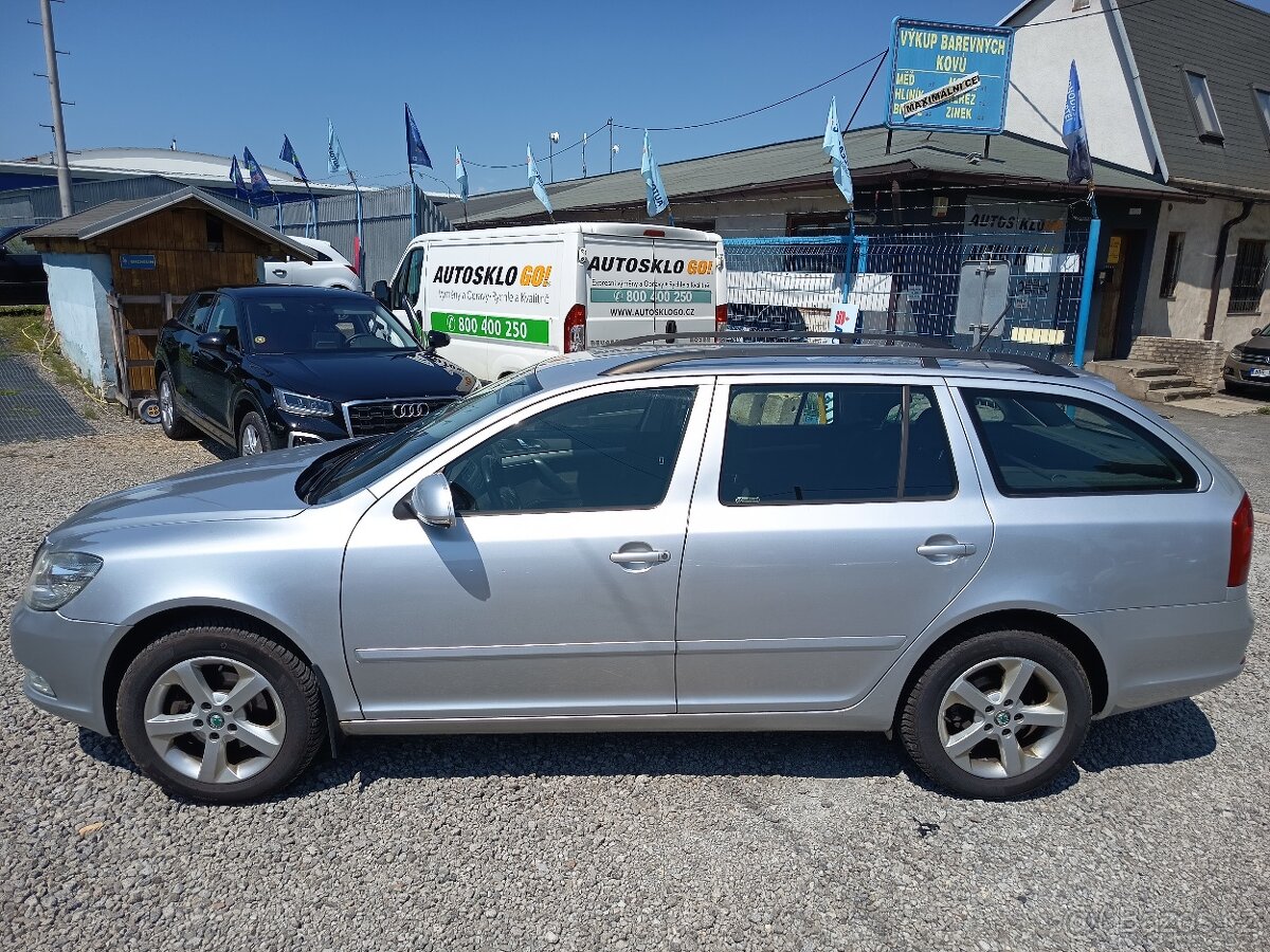 ŠKODA Octavia Combi 1,6TDI Ambition Plus ČR - 4