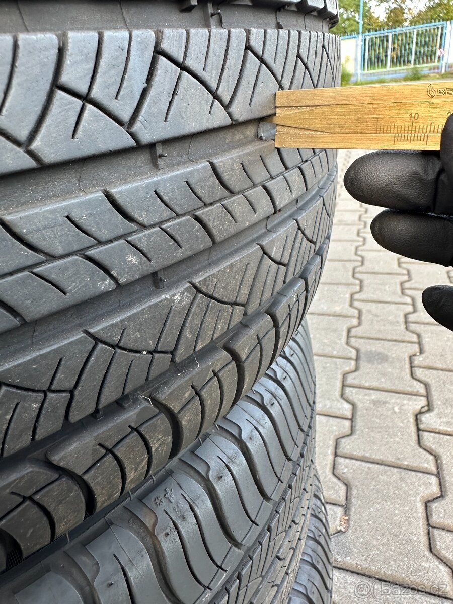 Kompletní kola Ford Kuga 5/108/17+235/55/17 letní - 4