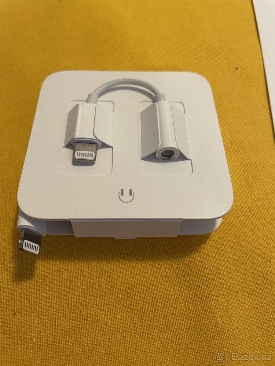 Apple/sluchátka, jehla, redukce/NOVÉ - 4