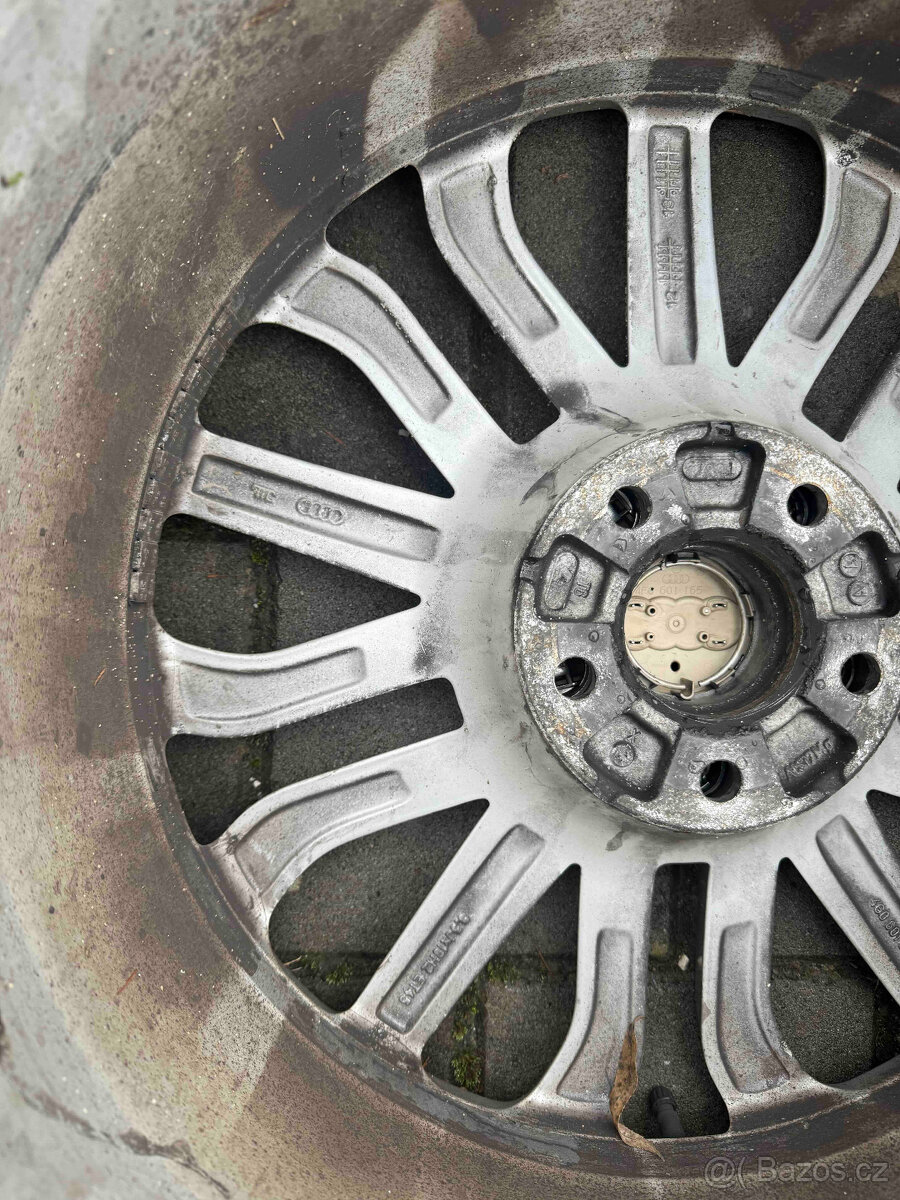 ORIGINAL ALU KOLA AUDI A6 255/40/19 8.5J R19 ET45 - 4