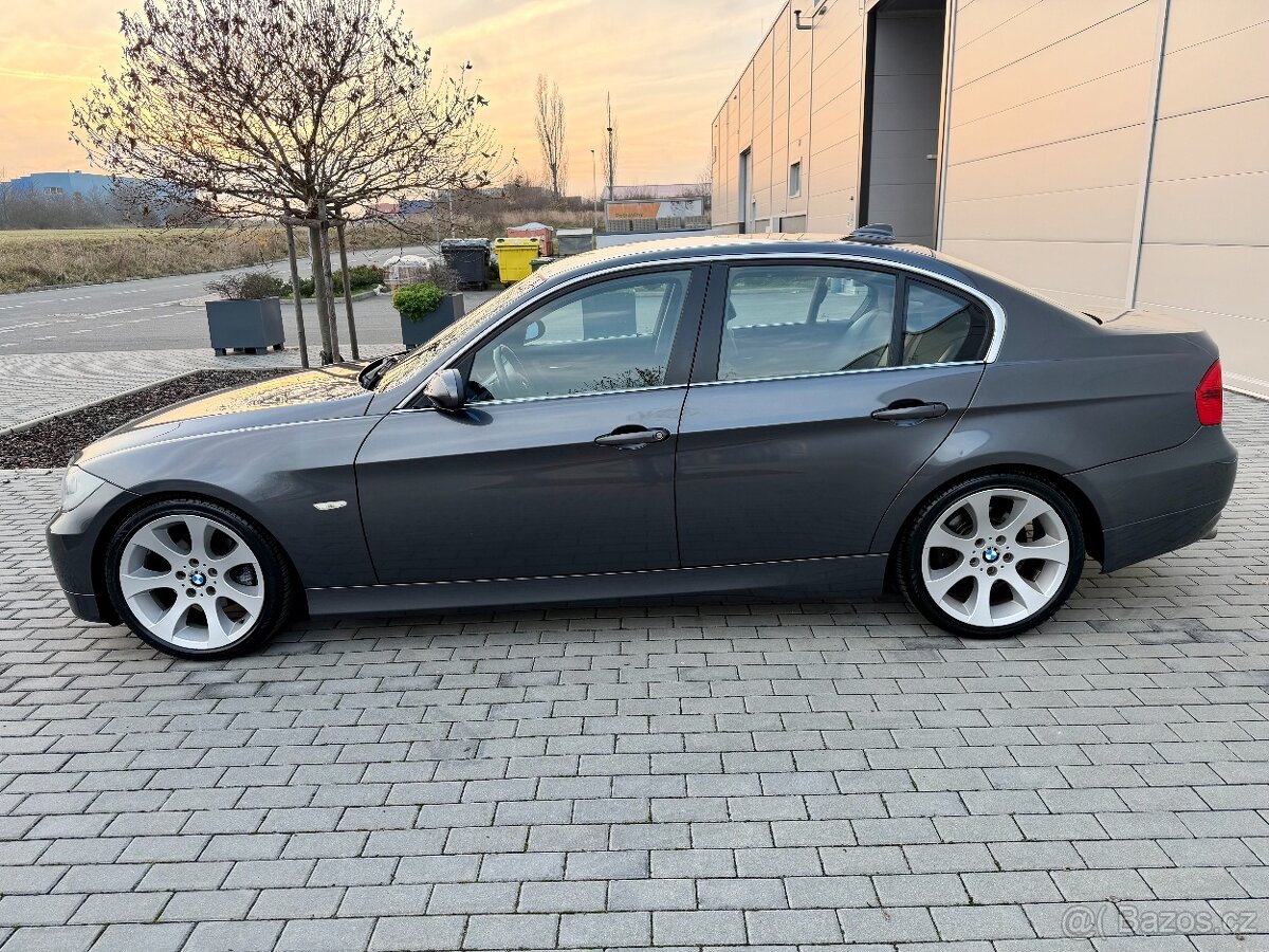 BMW 325i e90 MANUÁL XENONY SPORTSITZE - 4