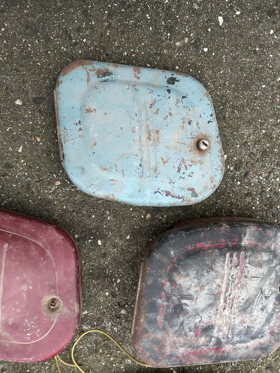 Kastliky Jawa 250 panelka,kývačka - 4