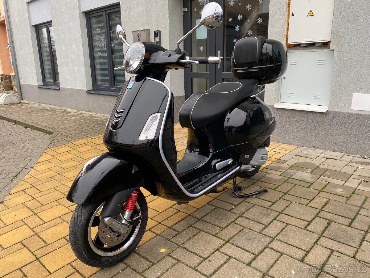 Piaggio Vespa GTS 125 Super Sport Top - 4