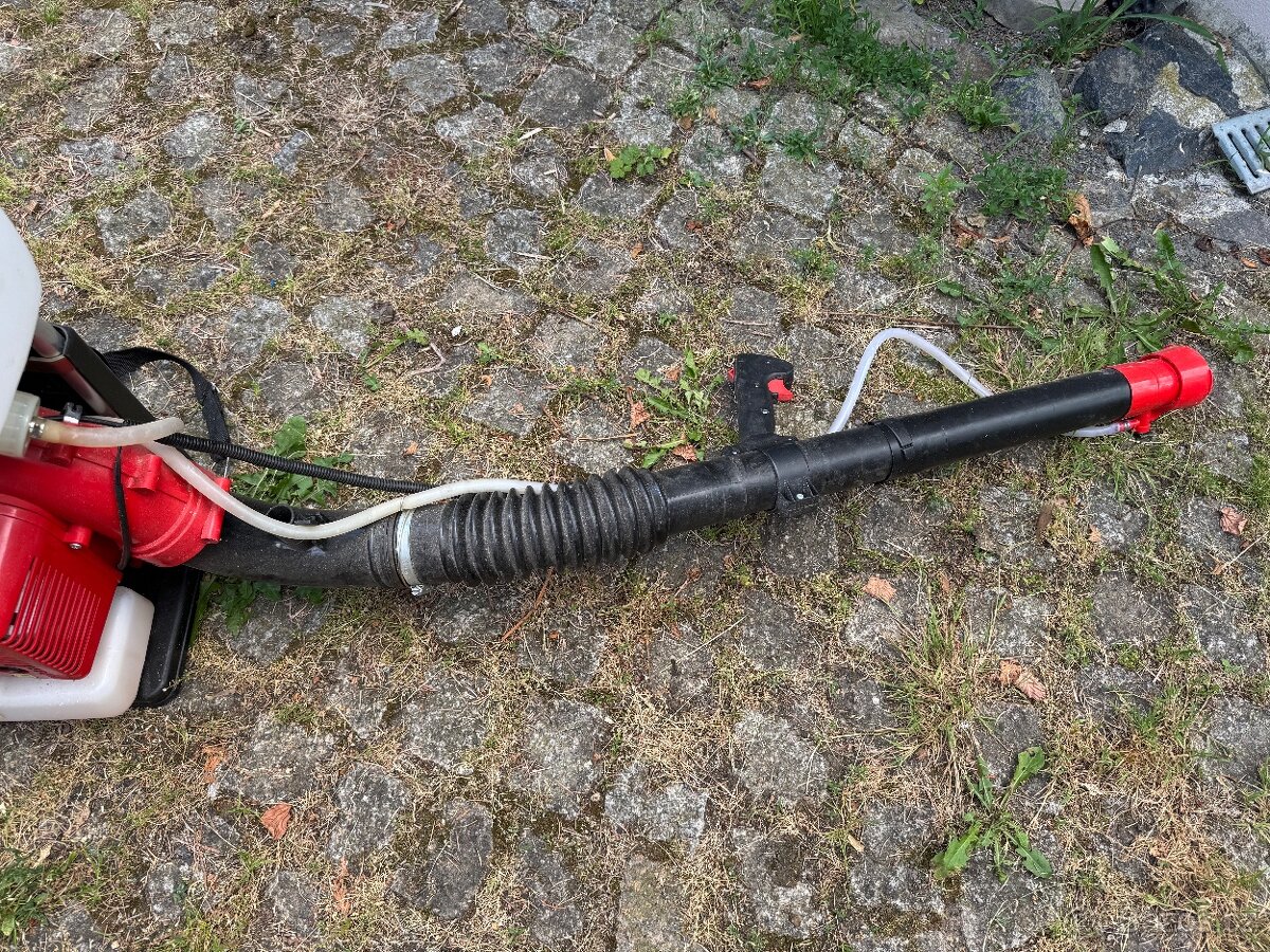 Motorový zádový rosič - HECHT 459 - 4